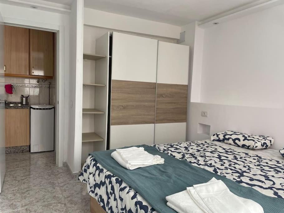 Giovina Living Av Suecia 150M From Beach Los Cristianos  Ngoại thất bức ảnh