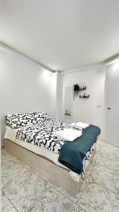 Giovina Living Av Suecia 150M From Beach Los Cristianos  Ngoại thất bức ảnh